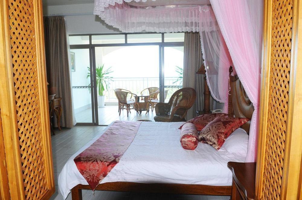 Island Forest Seaview Hotel Qionghai Экстерьер фото